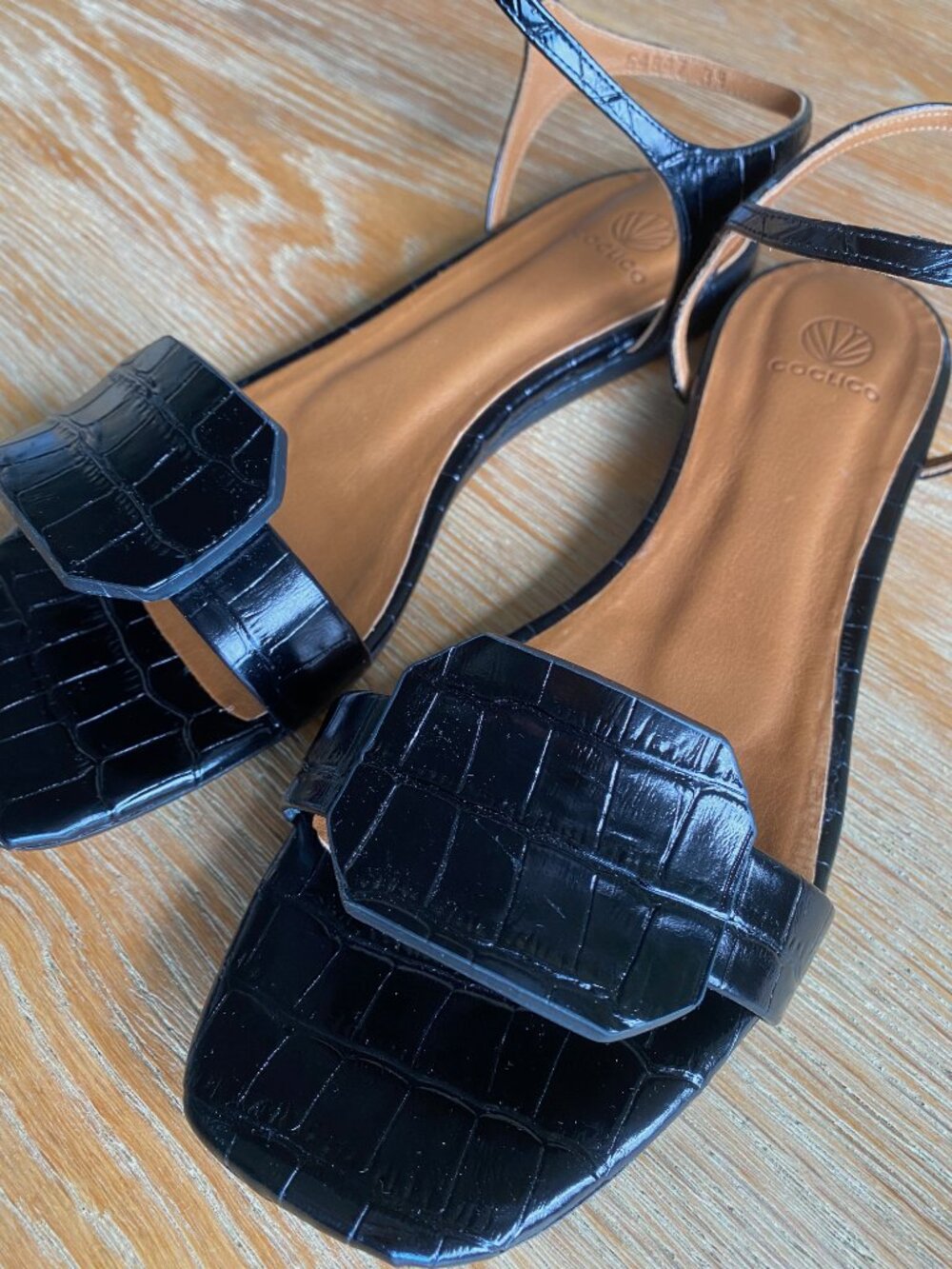 COCOLICO Black Croc Sandals